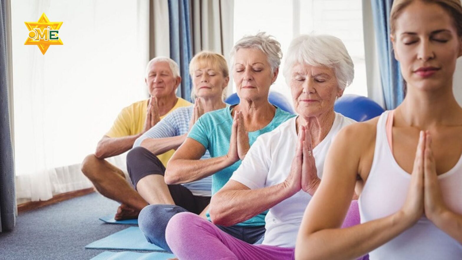 bài tập yoga dành cho người cao tuổi