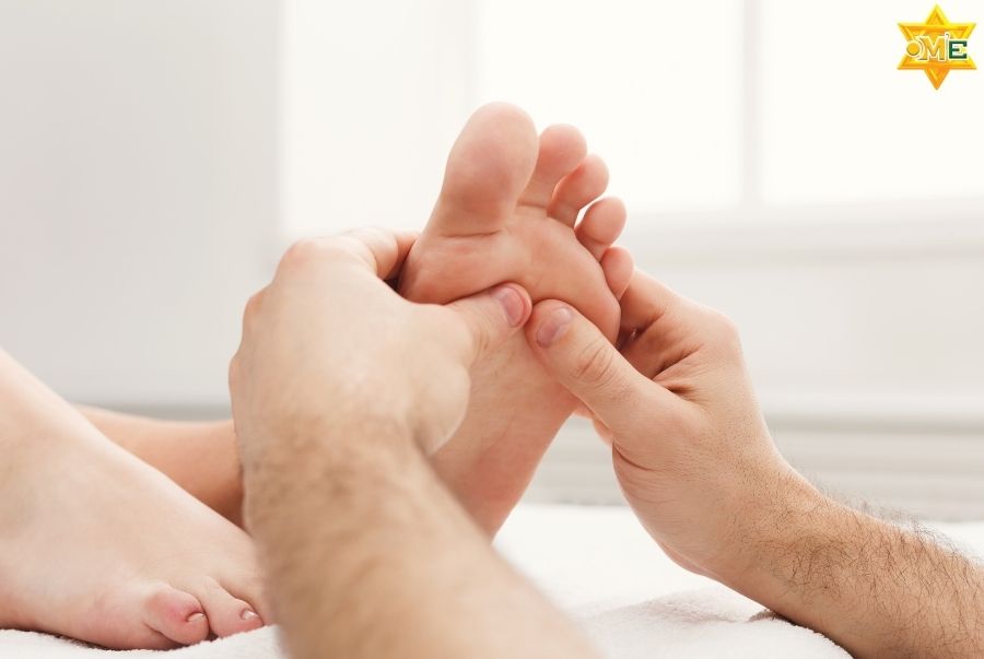 Vì sao cần học bấm huyệt thông kinh lạc?