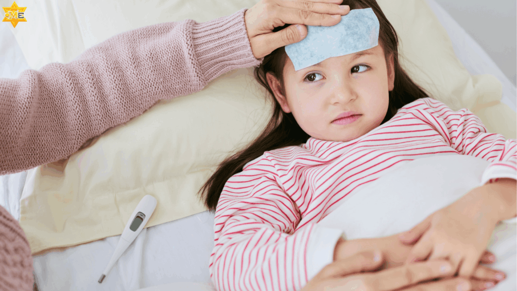 Co giật do sốt được định nghĩa là cơn co giật xảy ra ở trẻ từ 6 tháng đến 5 tuổi khi có sốt