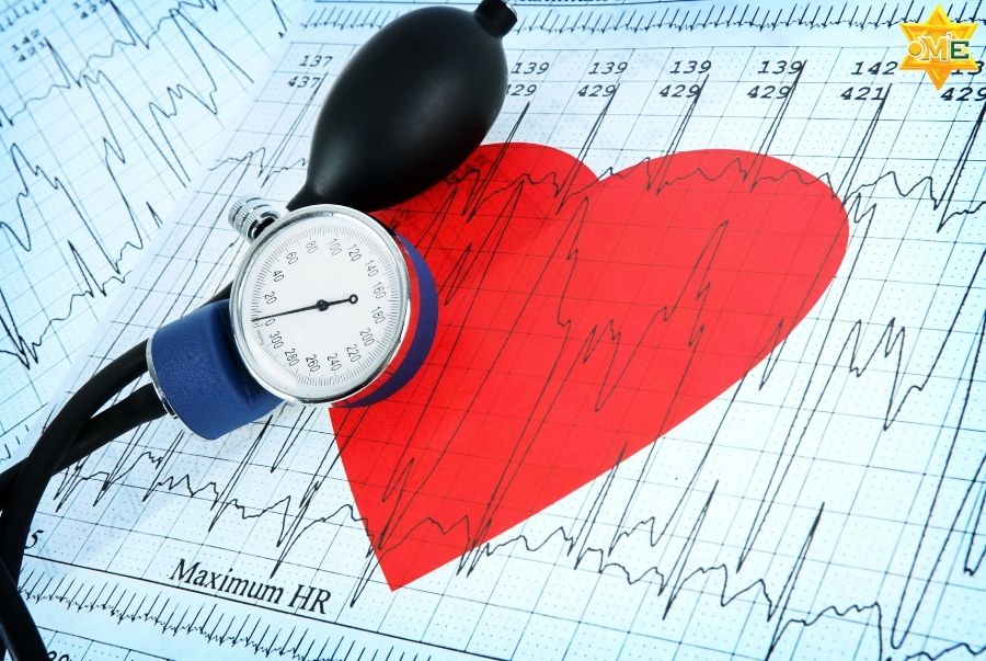 Các huyệt quan trọng trong bấm huyệt chữa huyết áp cao là gì?