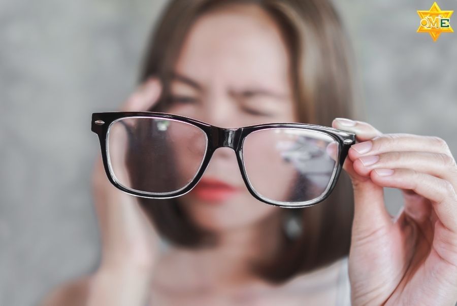 Bấm huyệt chữa mắt mờ là gì?