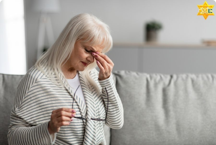 Bấm huyệt chữa ngứa mắt có thực sự hiệu quả và an toàn không?