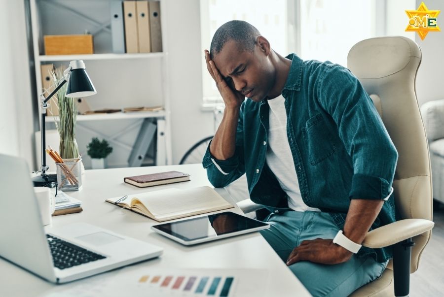 Bấm huyệt giảm nhức đầu có thực sự hiệu quả và nên bấm huyệt nào?