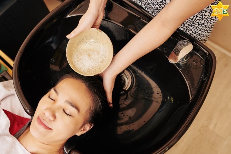 Bấm huyệt và xoa bóp giúp dễ ngủ hơn